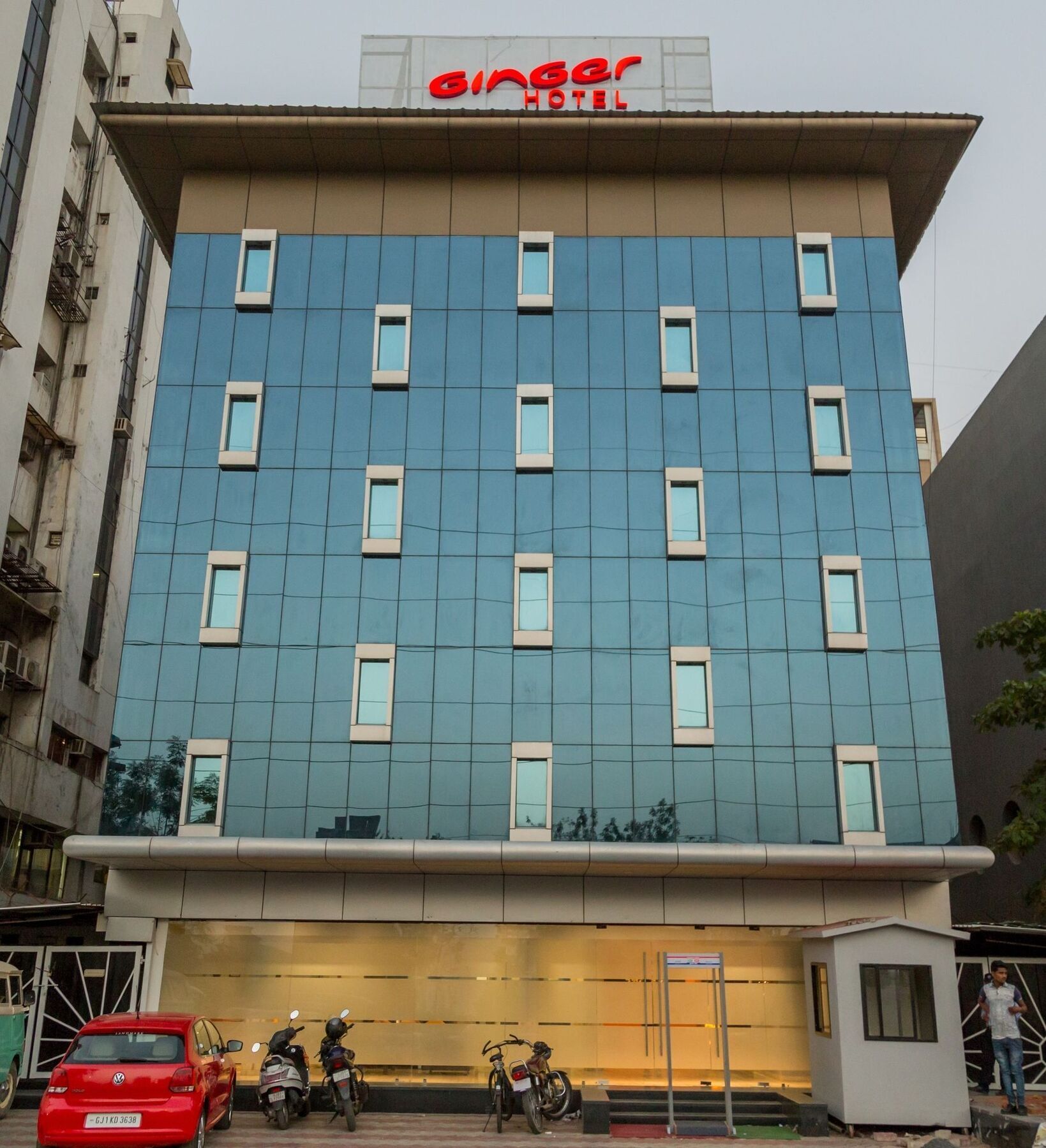 The Silver Leaf Hotel アーメダバード エクステリア 写真